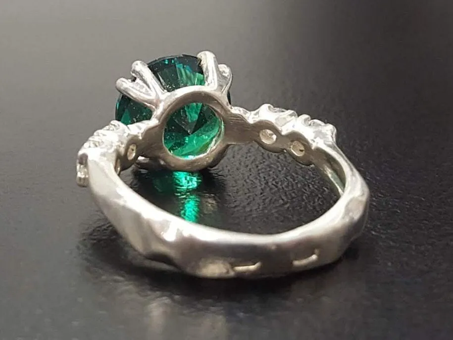 Emerald Vintage Ring - Green Promise Ring - May Birthstone Ring