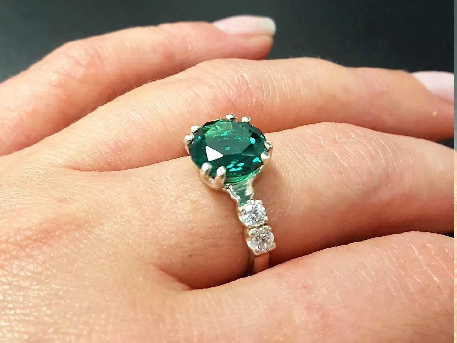 Emerald Vintage Ring - Green Promise Ring - May Birthstone Ring