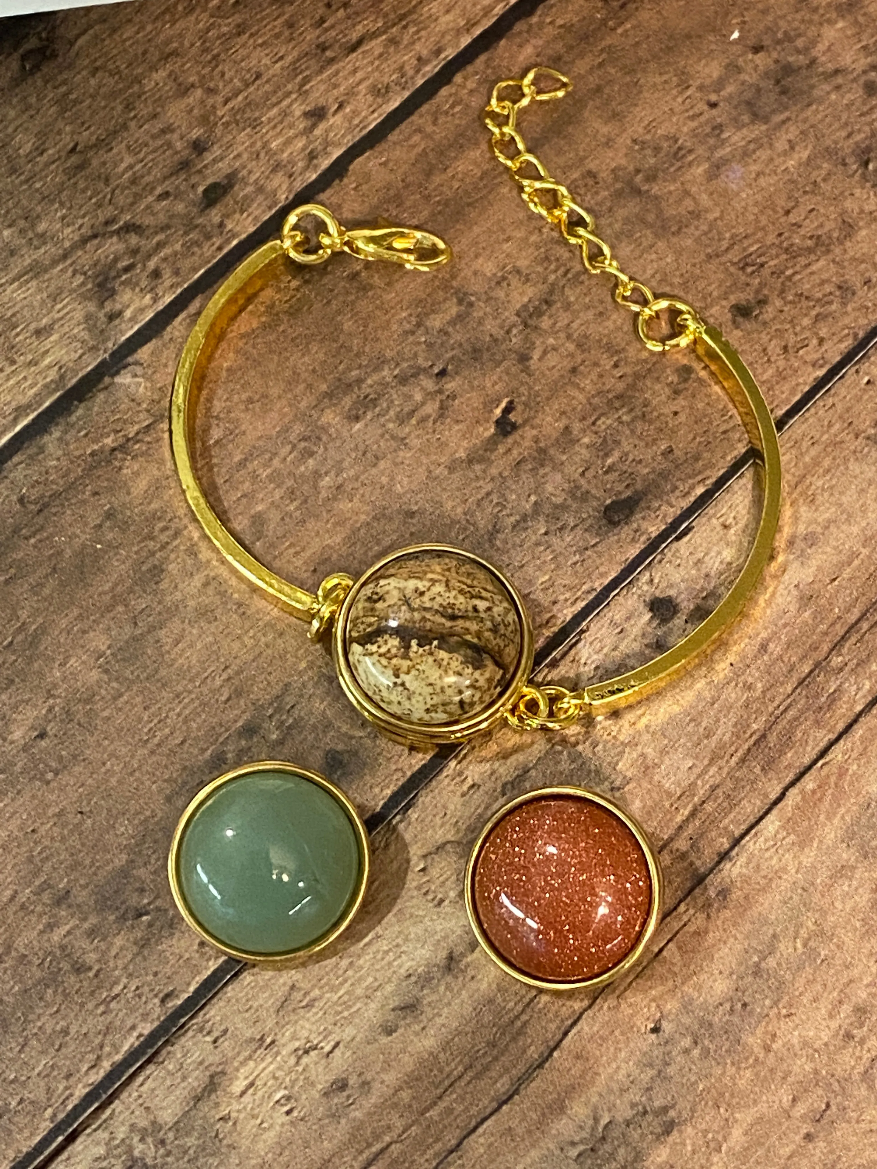 GOLD Snap Bracelet w/3 Stone Button Snaps (SBR25)