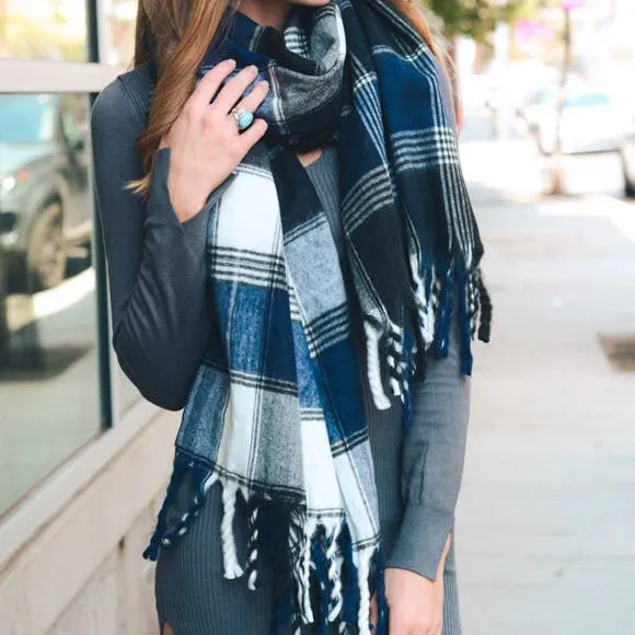 Leto Accessories - Comfortable Flannel Tassel Scarf