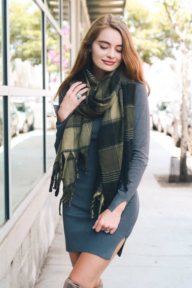 Leto Accessories - Comfortable Flannel Tassel Scarf
