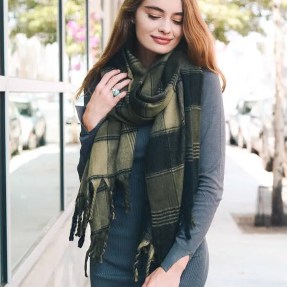 Leto Accessories - Comfortable Flannel Tassel Scarf