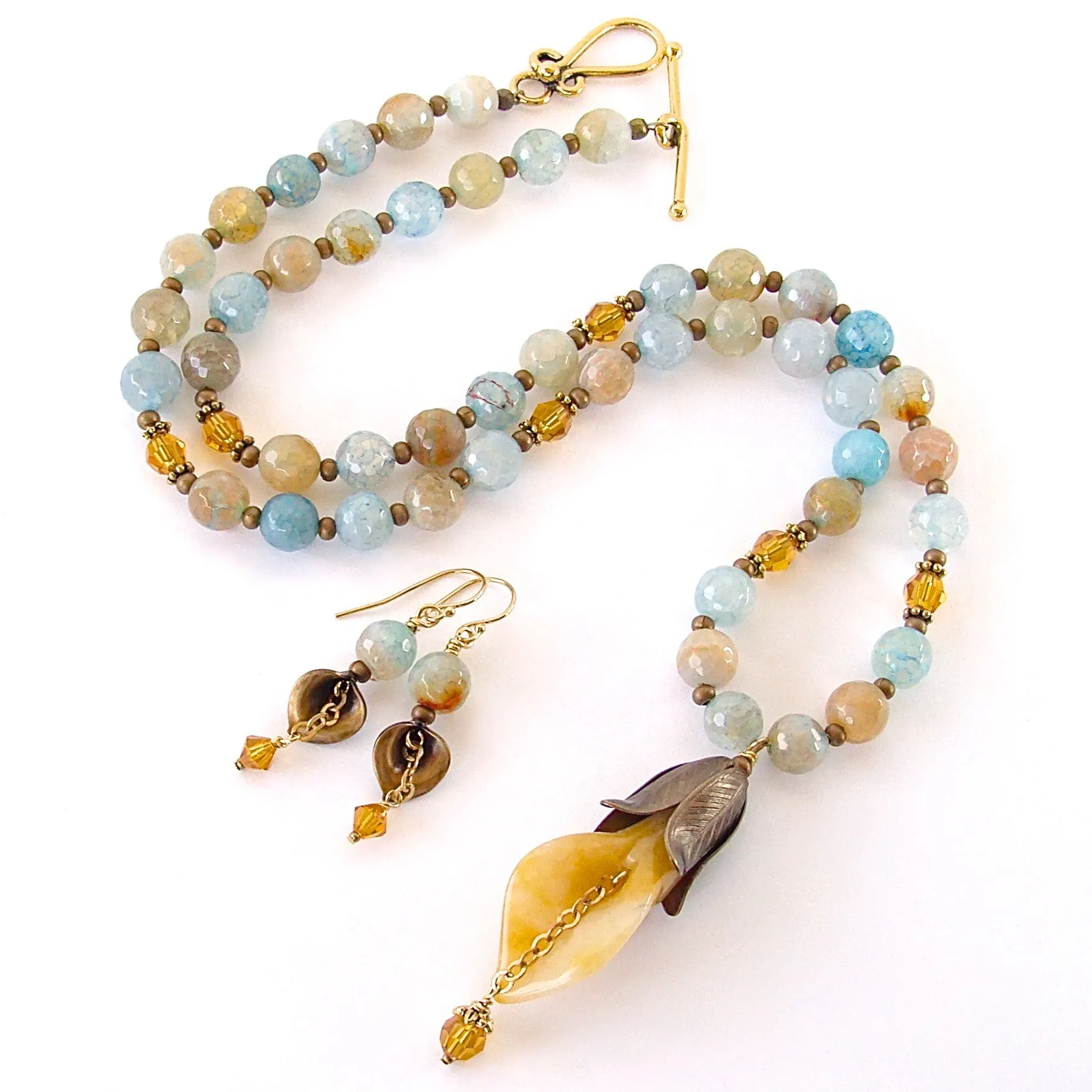 Nina: Flower Pendant Necklace Set