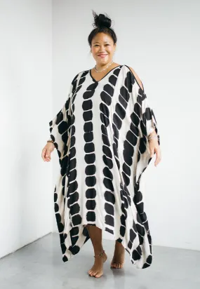 Roses & Rhinos Cream Spot Cold Shoulder Kaftan